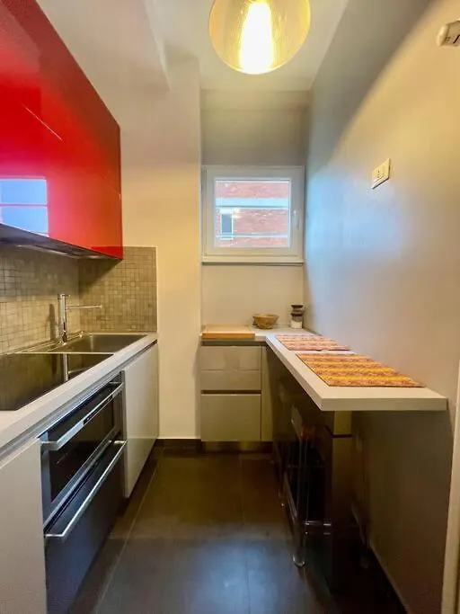Apartment Appartamento Tolstoj Milan
