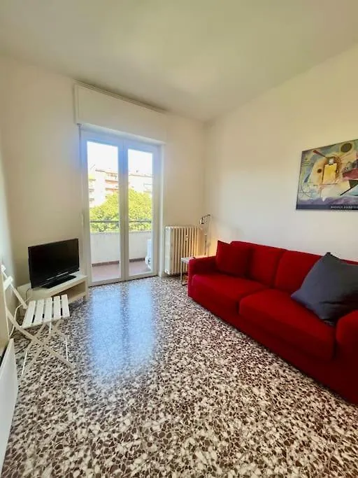 Apartment Appartamento Tolstoj Milan
